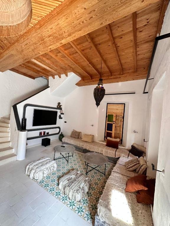 صورة من دار السلام